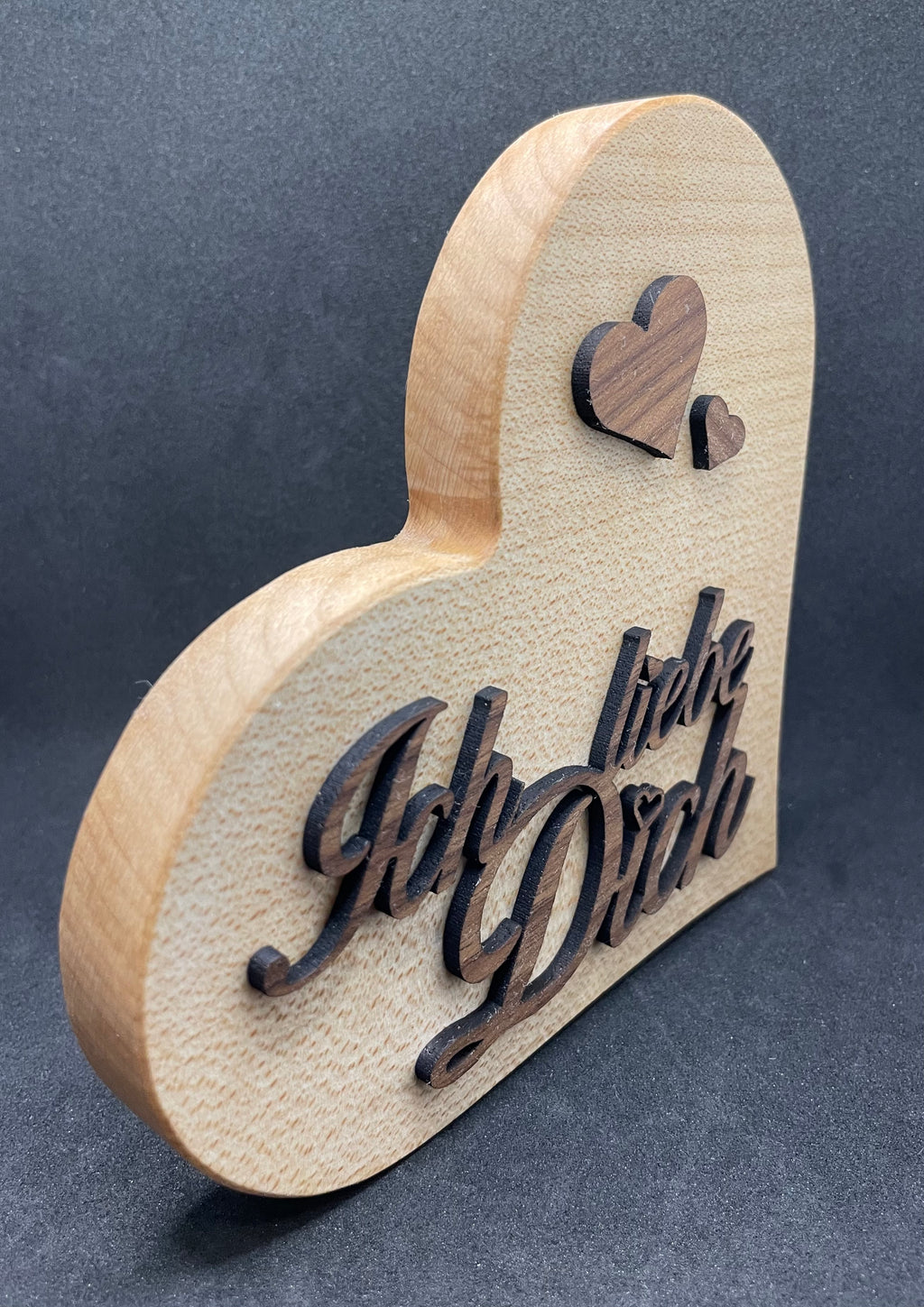 Holzherz mit 3D Schriftzug