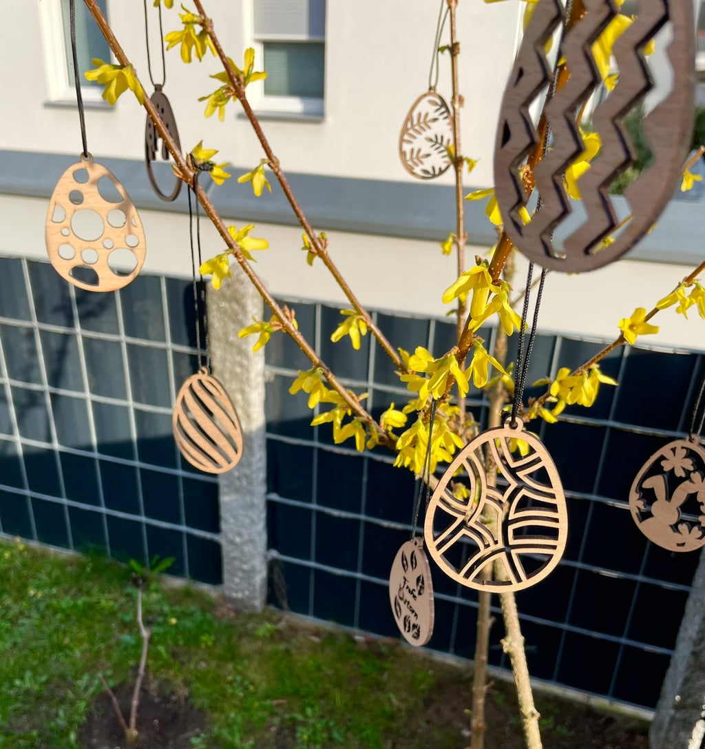 Ostereier Schmuck zum aufhängen aus Holz